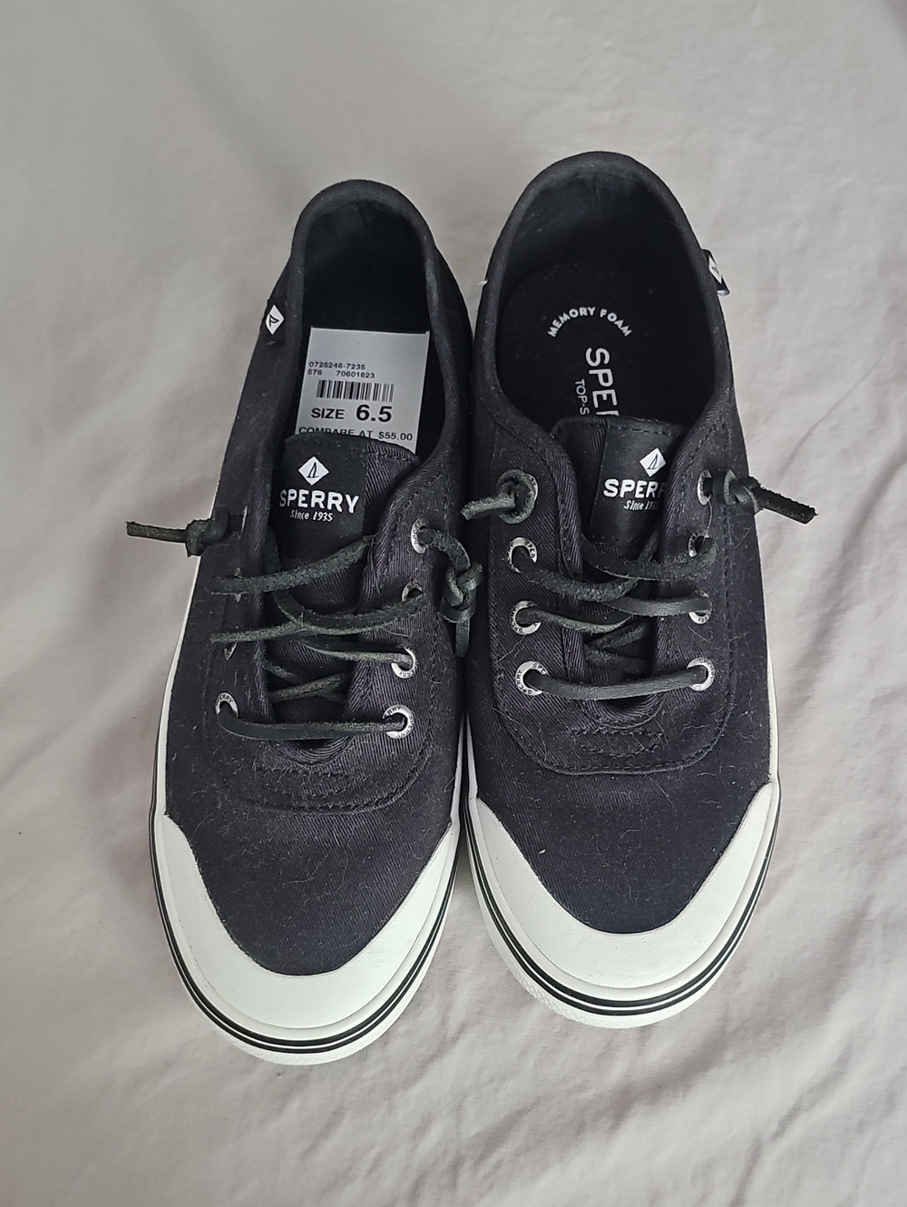 Sperry NWT Black Canvas Boat Shoes with White Toe